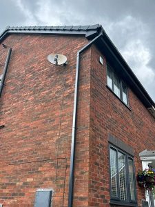 soffits-fascias-guttering-downpipes-dry-verges-rochdale-04